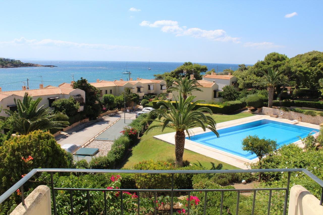 Pasha Bay Residence Sounion Bagian luar foto