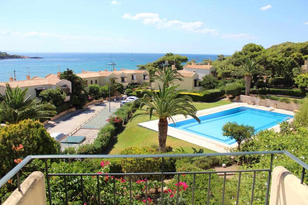Pasha Bay Residence Sounion Bagian luar foto
